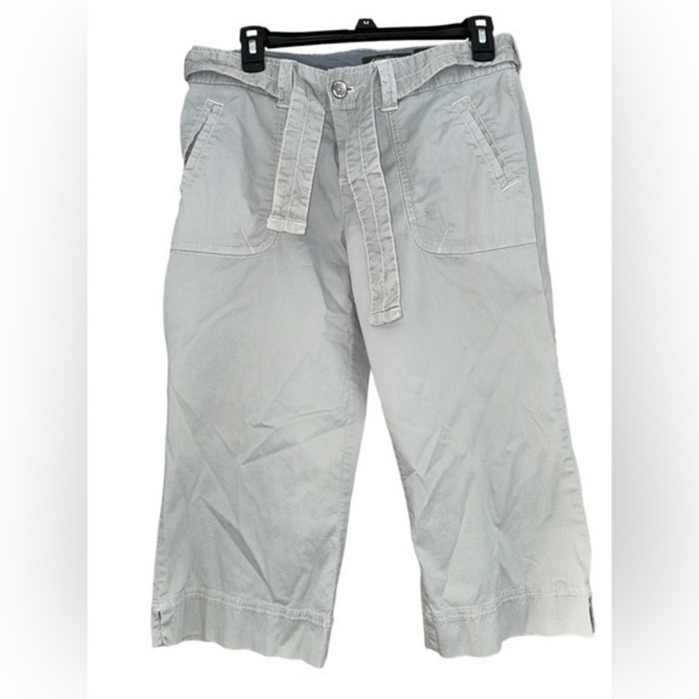 Eddie‎ Bauer Women’s Belted Utility Capri Pants Stretch Size 6 Sage